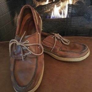 Men’s Sperry shoes
